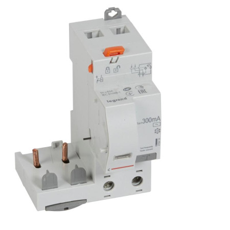 Дифференциальный блок DX3 - тип AC - 300 мА - 2П - 230 В~ - 63 А - 2 модуля