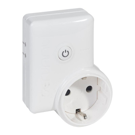 MyHome Play Zigbee. Активатор-реле радиоуправляемый, розетка 2К+З, 10А