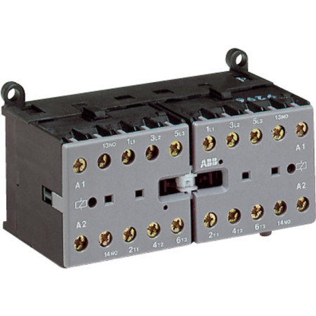 Миниконтактор реверсивный VB7-30-10-F 12A (400В AC3) катушка 24В АС